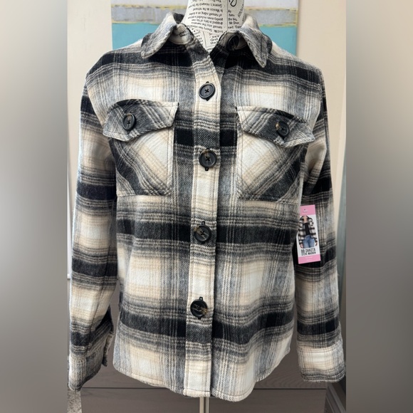 BB DAKOTA Steve Madden Women's Button Down Boxy Shacket XS NWT - Picture 1 of 8